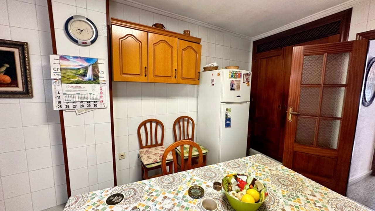 6 soverom Leilighet til salgs i Guardamar del Segura - € 199 990 (Ref: 9003934)