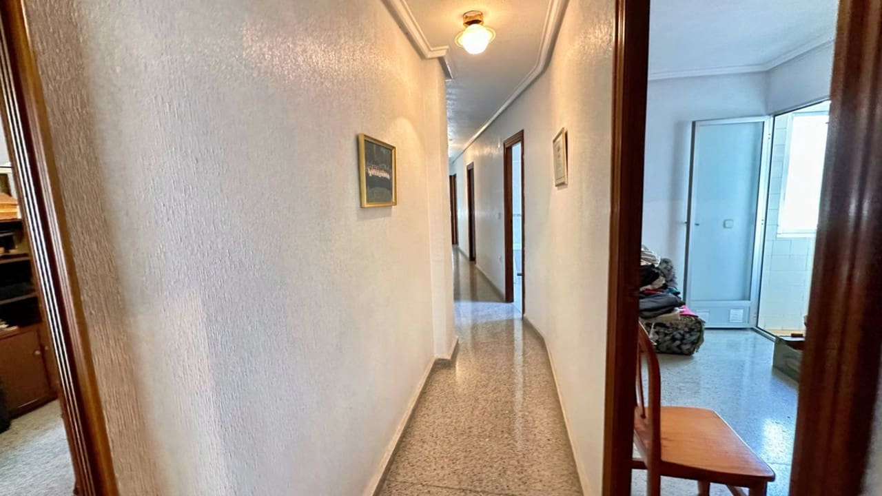 6 soverom Leilighet til salgs i Guardamar del Segura - € 199 990 (Ref: 9003934)