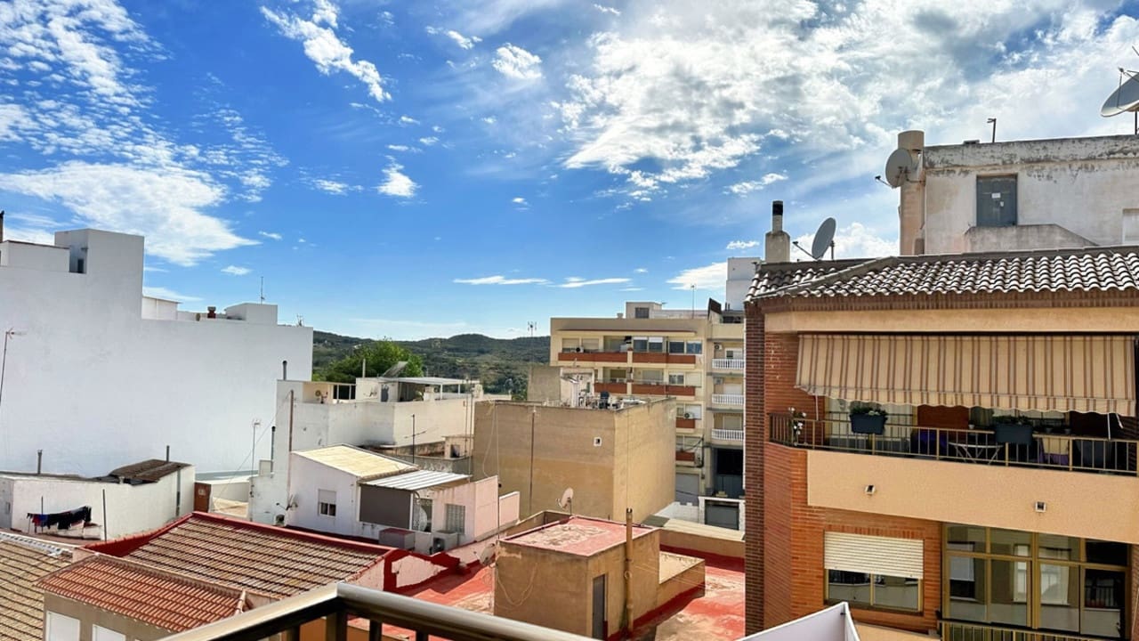 6 soverom Leilighet til salgs i Guardamar del Segura - € 199 990 (Ref: 9003934)