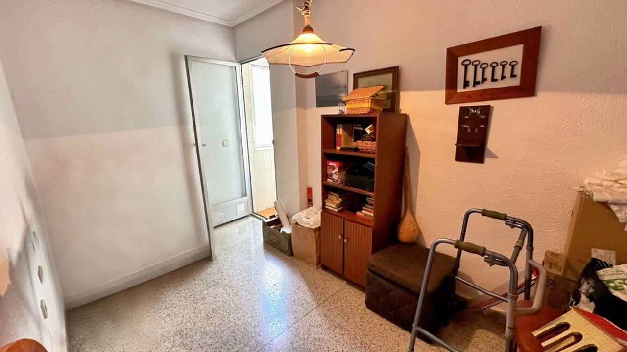 6 soverom Leilighet til salgs i Guardamar del Segura - € 199 990 (Ref: 9003934)