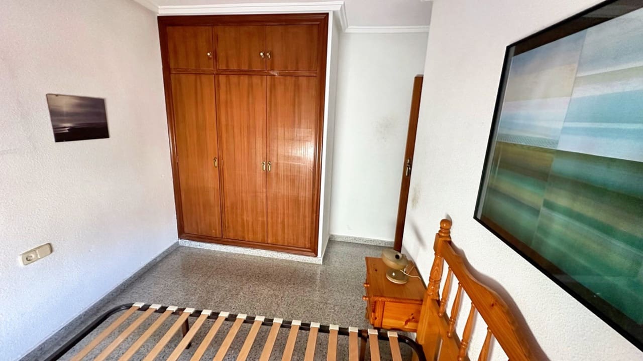 6 soverom Leilighet til salgs i Guardamar del Segura - € 199 990 (Ref: 9003934)