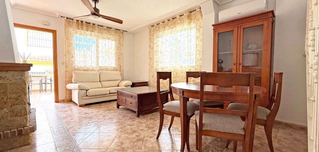 3 Zimmer Villa zu verkaufen in Orihuela Costa mit Pool - 189.000 € (Ref: 9003943)