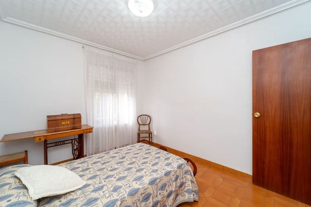 4 sovrum Villa till salu i Salinas - 210 000 € (Ref: 9012360)