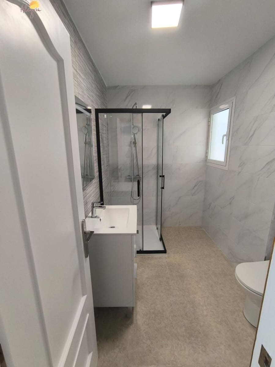 3 camera da letto Appartamento in vendita in Torrevieja - 210.000 € (Rif: 9014591)