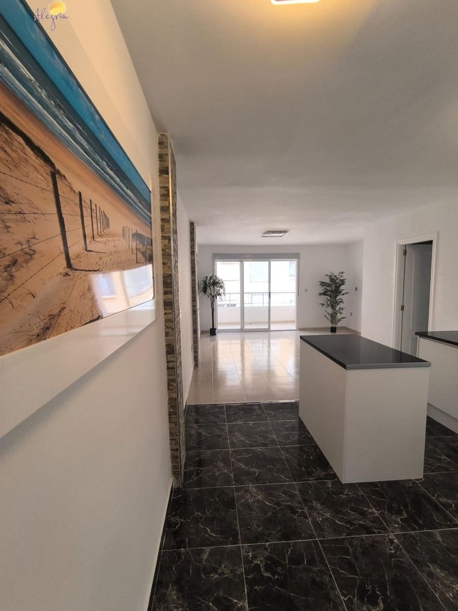 3 camera da letto Appartamento in vendita in Torrevieja - 210.000 € (Rif: 9014591)