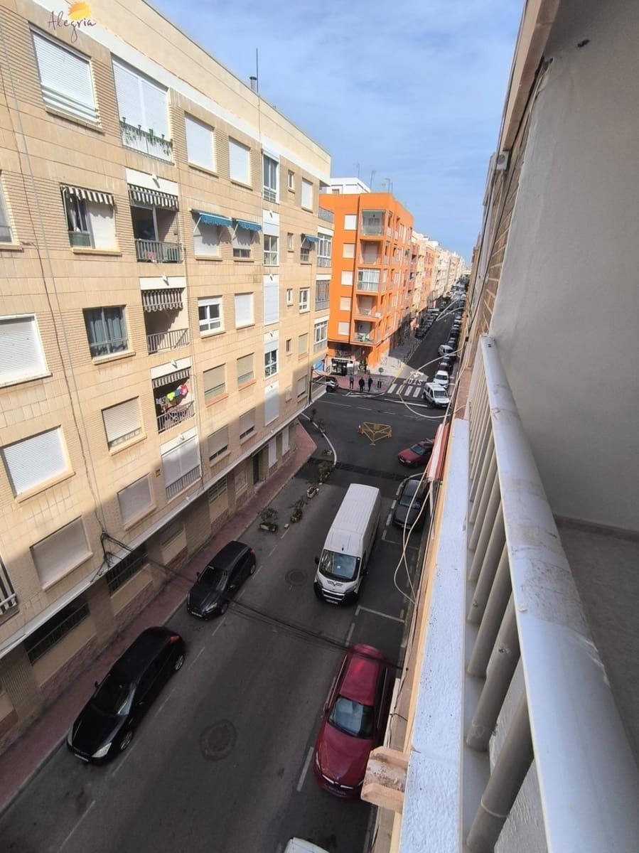 3 camera da letto Appartamento in vendita in Torrevieja - 210.000 € (Rif: 9014591)