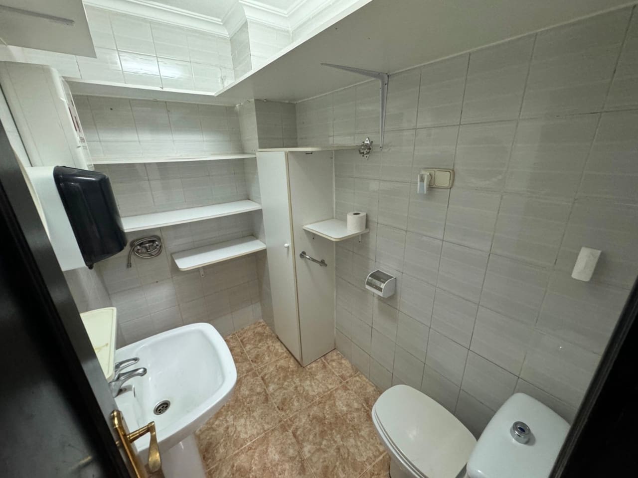 1 quarto Comercial para venda em Guardamar del Segura - 220 000 € (Ref: 9029837)