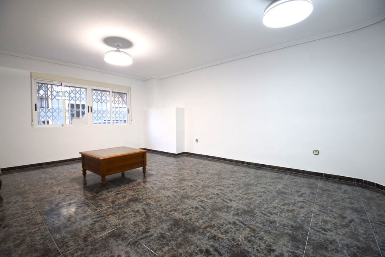 2 quarto Apartamento para venda em Guardamar del Segura - 190 000 € (Ref: 9029838)