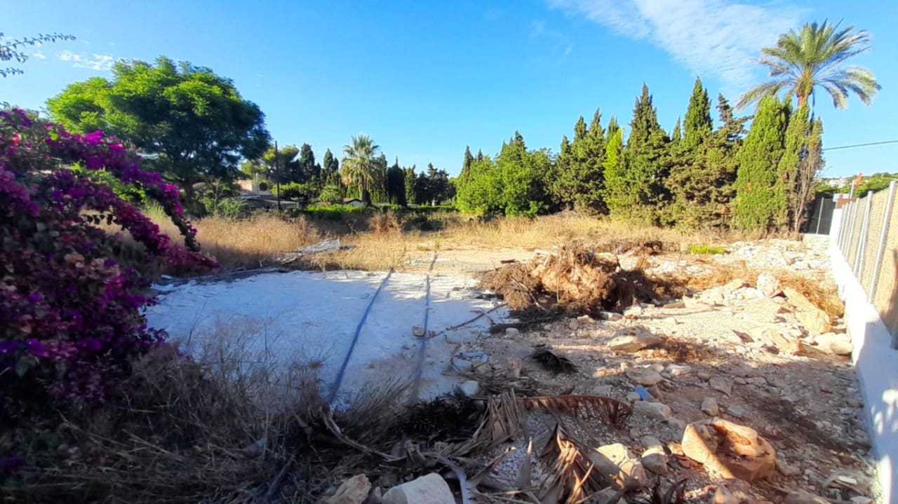 Działka budowlana na sprzedaż w Javea / Xabia - 215 000 € (Ref: 9033225)