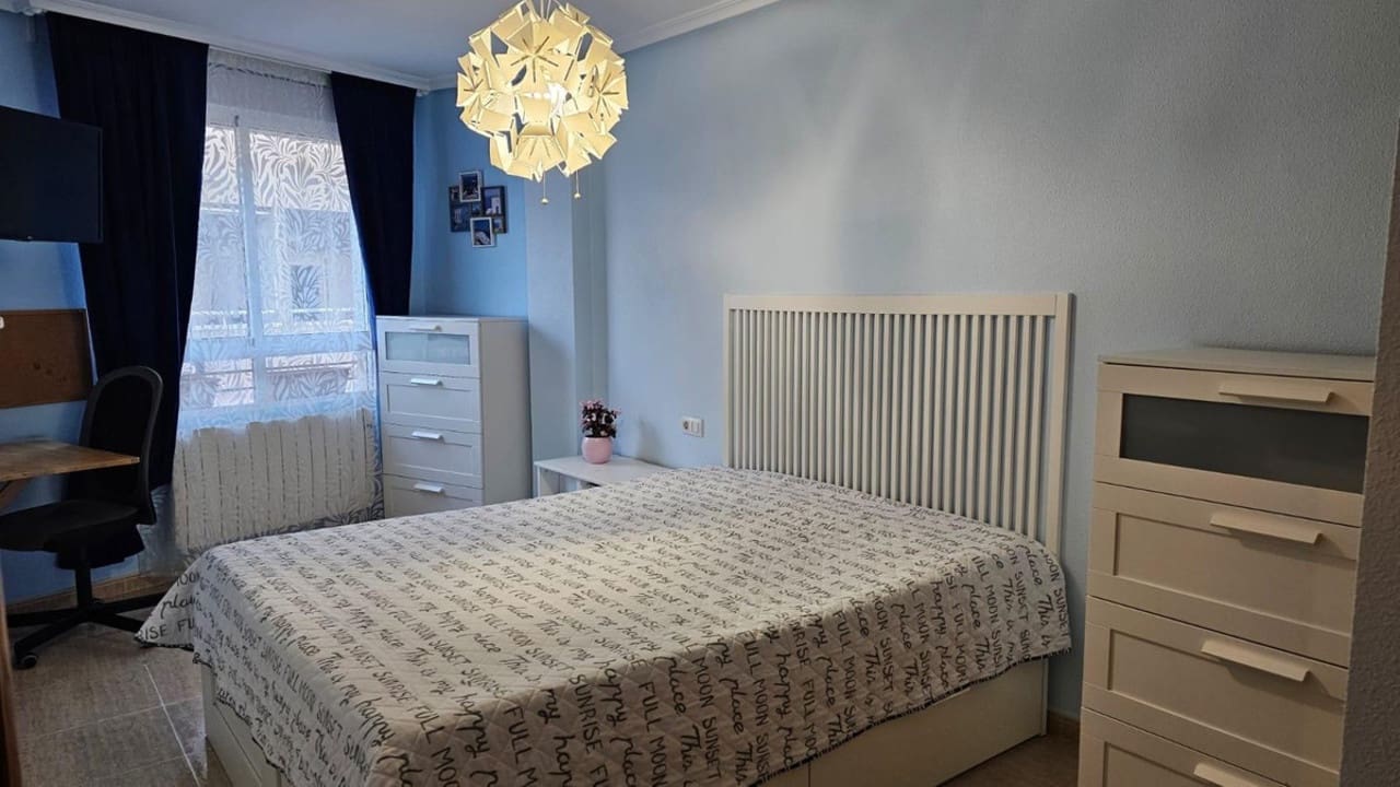 3 bedroom Apartment for sale in Torrevieja - € 158,000 (Ref: 9041195)