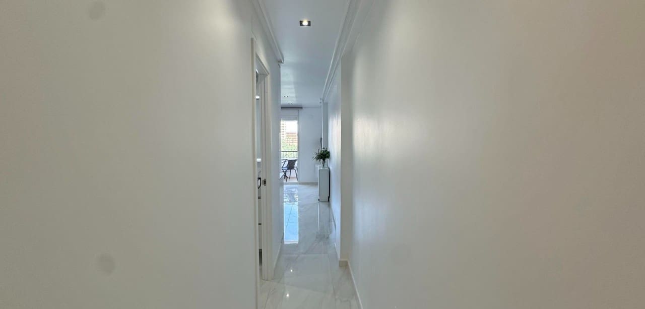 1 sypialnia Apartament na sprzedaż w Torrevieja - 159 999 € (Ref: 9041199)