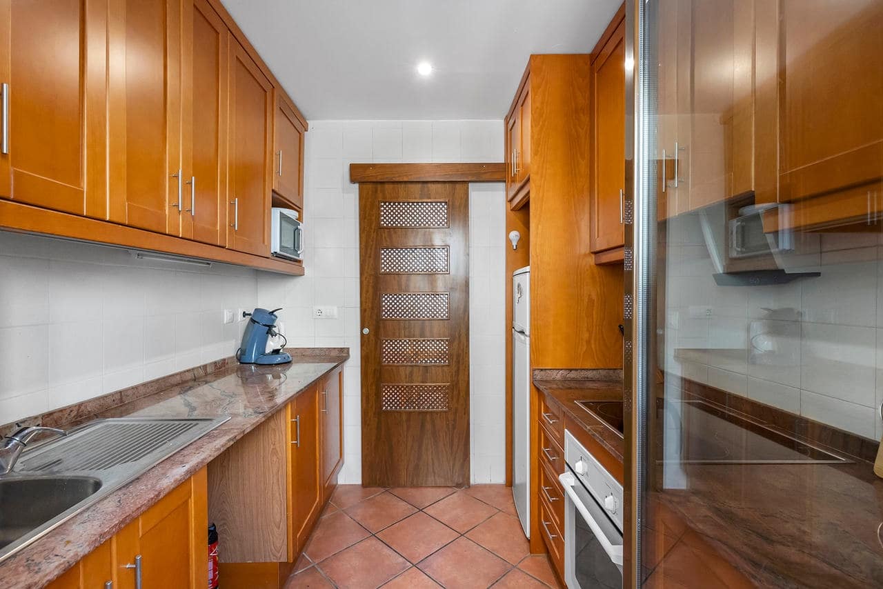 Apartamento de 2 habitaciones en Torrevieja en venta - 210.000 € (Ref: 9042602)