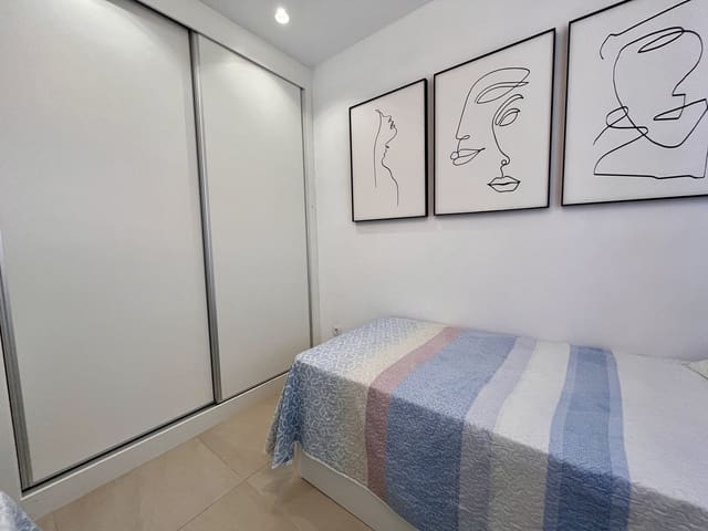 1 sypialnia Apartament na sprzedaż w Parque Acuático - Sector 25, Torrevieja z basenem garażem - 229 000 € (Ref: 9049211)