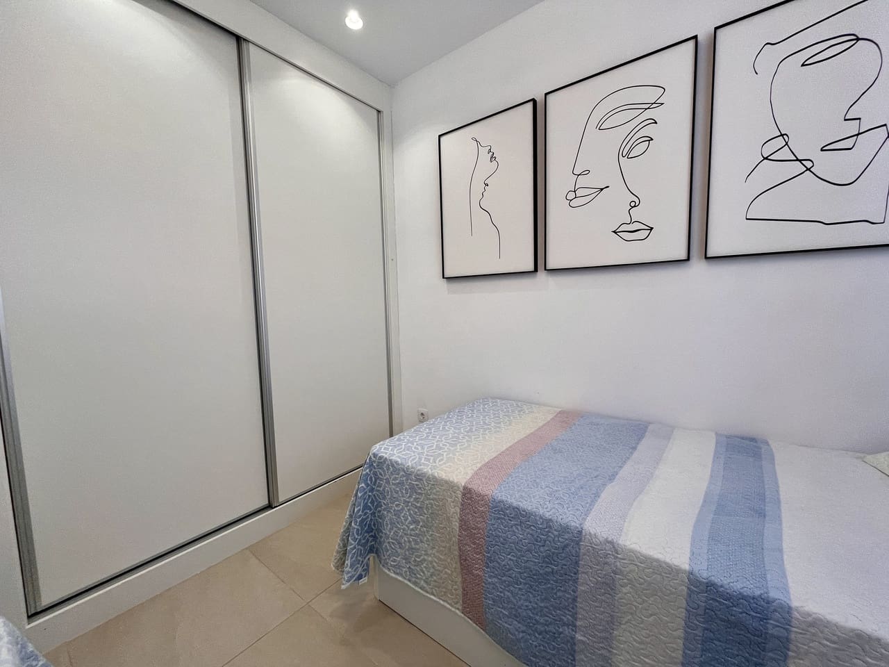 3 soveværelse Penthouse til salg i Torrevieja med swimmingpool garage - € 389.000 (Ref: 9049619)