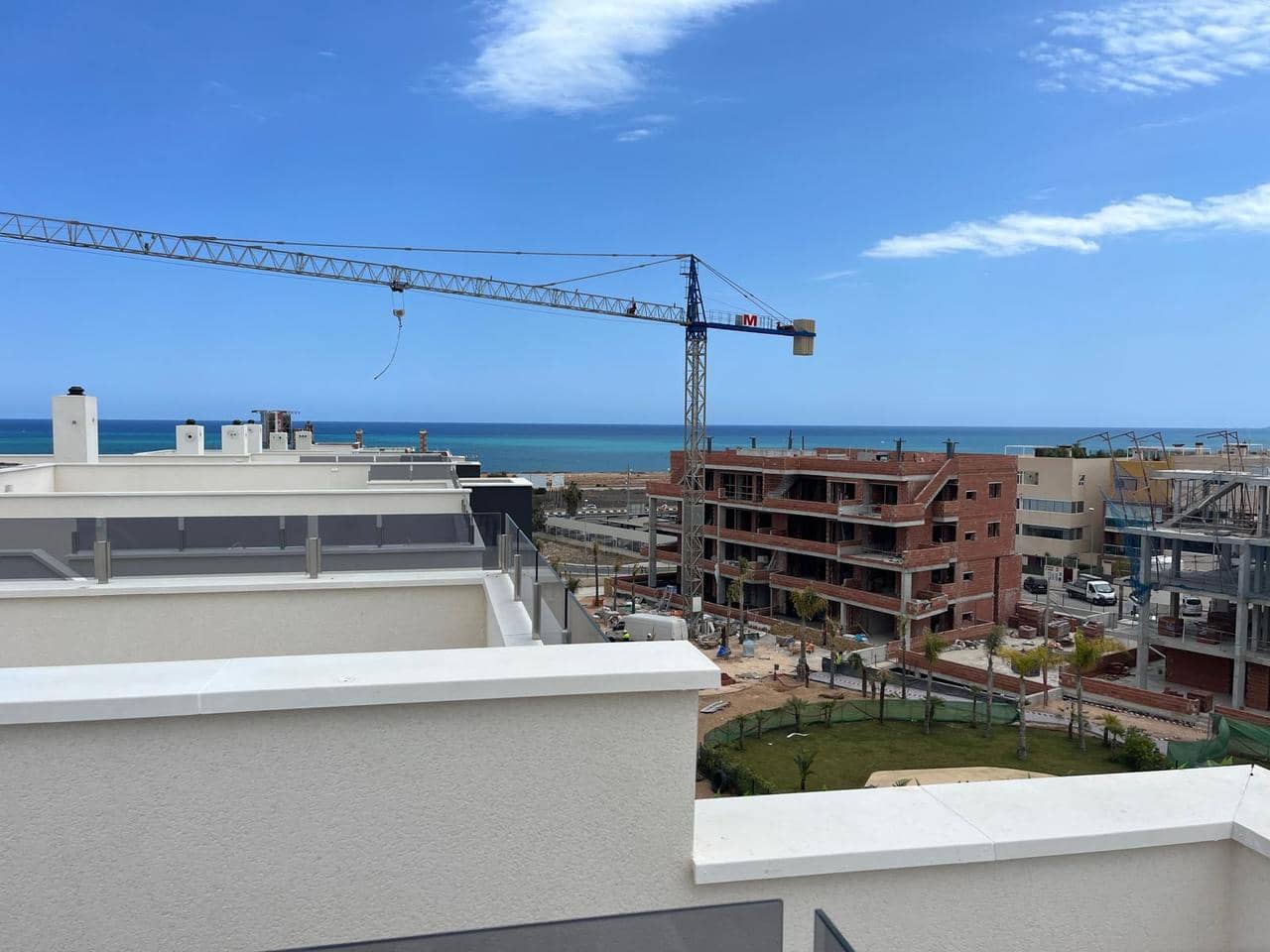 3 soveværelse Penthouse til salg i Torrevieja med swimmingpool garage - € 389.000 (Ref: 9049621)