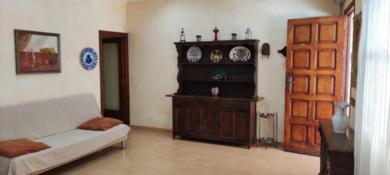 3 sypialnia Willa na sprzedaż w Torrevieja - 210 000 € (Ref: 9068997)