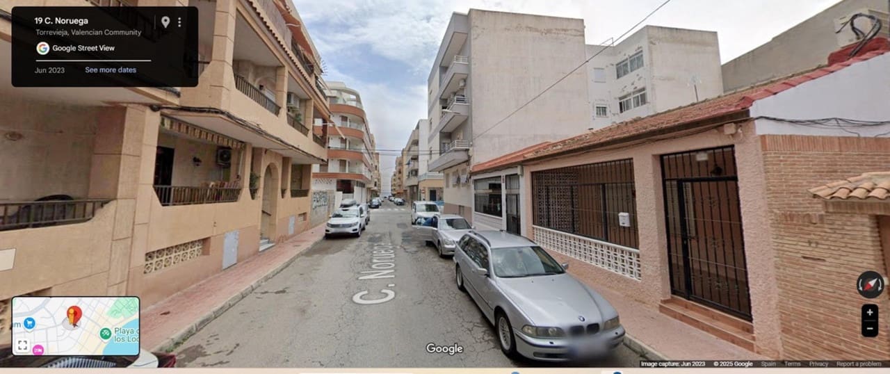3 sypialnia Willa na sprzedaż w Torrevieja - 210 000 € (Ref: 9068997)