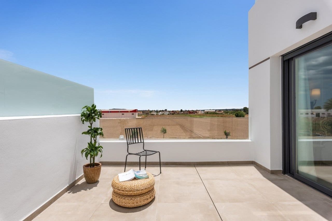 3 bedroom Villa for sale in Dolores with pool garage - € 309,000 (Ref: 9153206)
