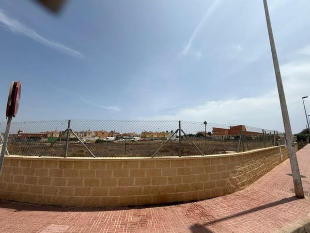 Byggetomt til salgs i Aguas Nuevas, Albacete by - € 320 000 (Ref: 9166170)