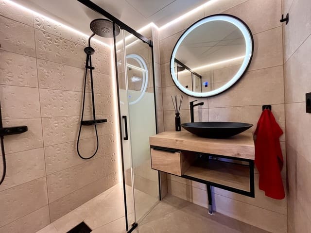 4 quarto Apartamento para venda em Almoradí - 199 950 € (Ref: 9166220)