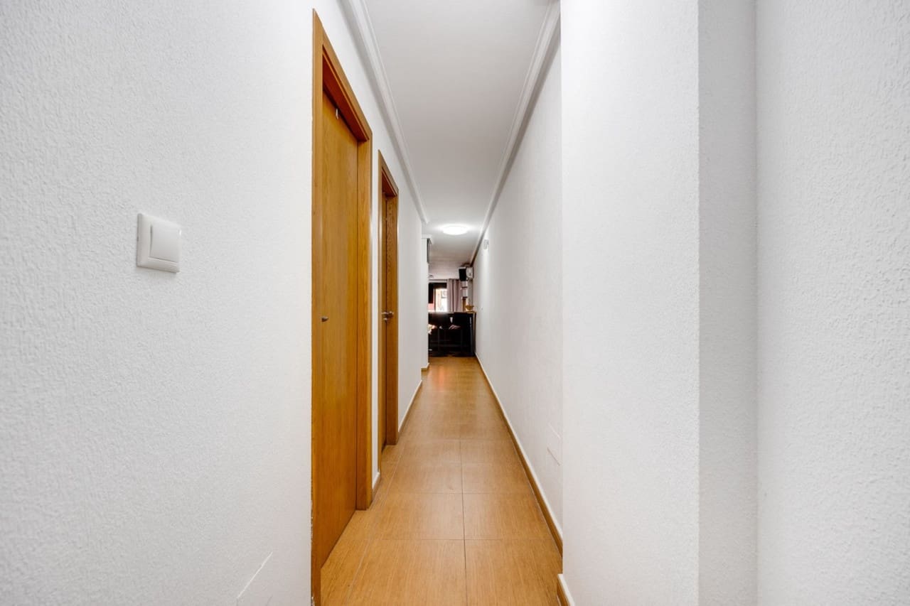 3 slaapkamer Appartement te koop in Torrevieja - € 209.000 (Ref: 9166248)