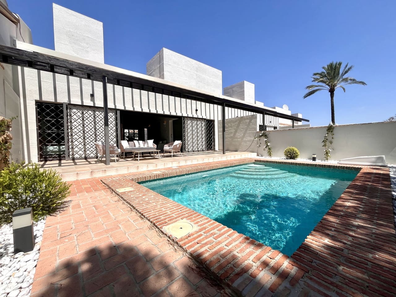 2 bedroom Townhouse for sale in Sucina with pool garage - € 298,000 (Ref: 9166257)