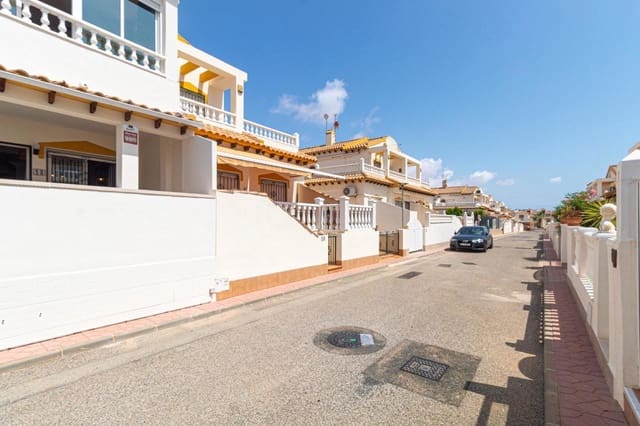3 soverom Hus til salgs i Torrevieja med svømmebasseng garasje - € 279 000 (Ref: 9166284)