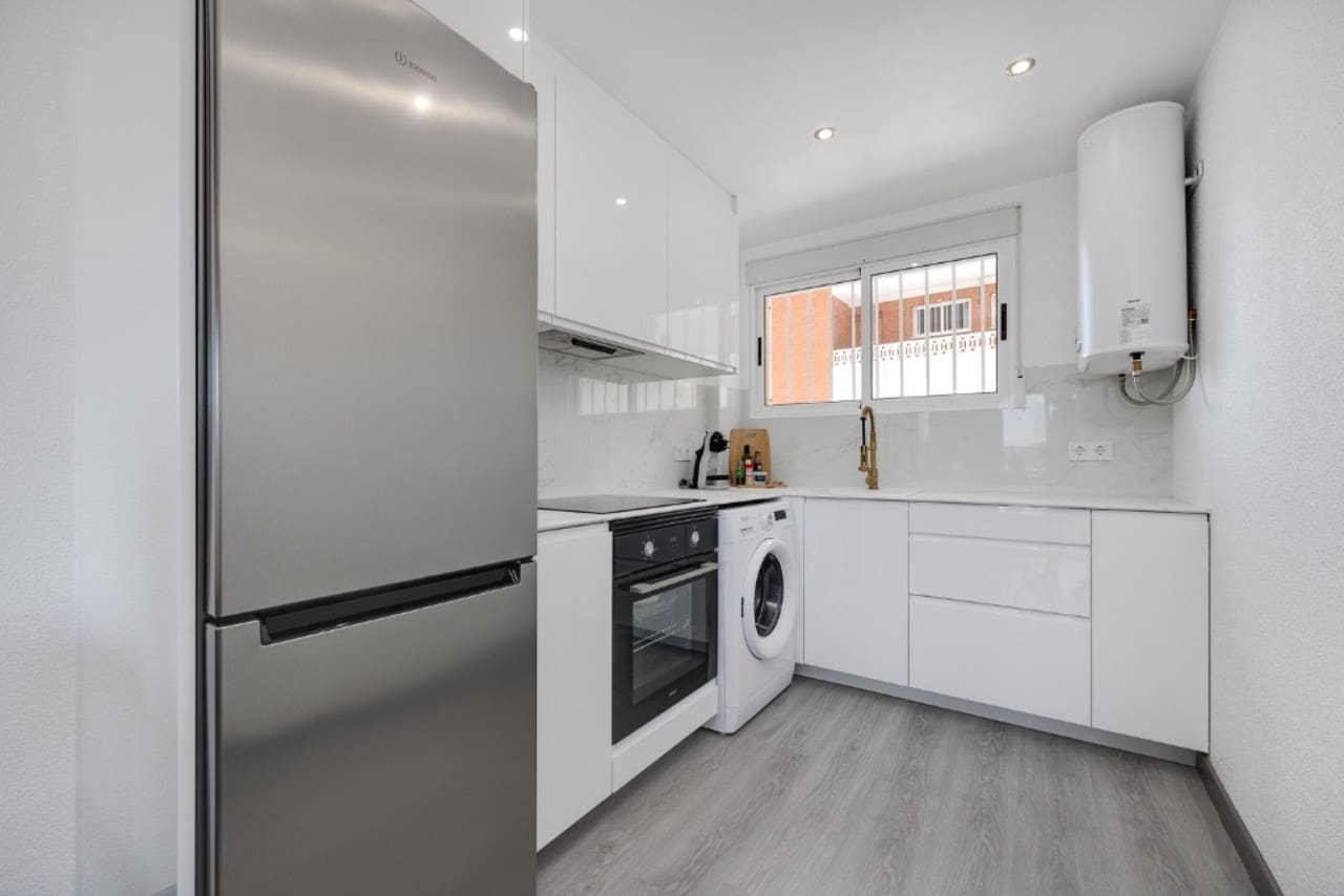 2 makuuhuone Huoneisto myytävänä paikassa Punta Prima - 189 900 € (Ref: 9171775)