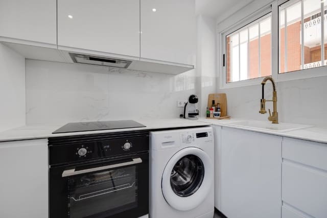 2 makuuhuone Huoneisto myytävänä paikassa Punta Prima, Torrevieja - 189 900 € (Ref: 9171775)