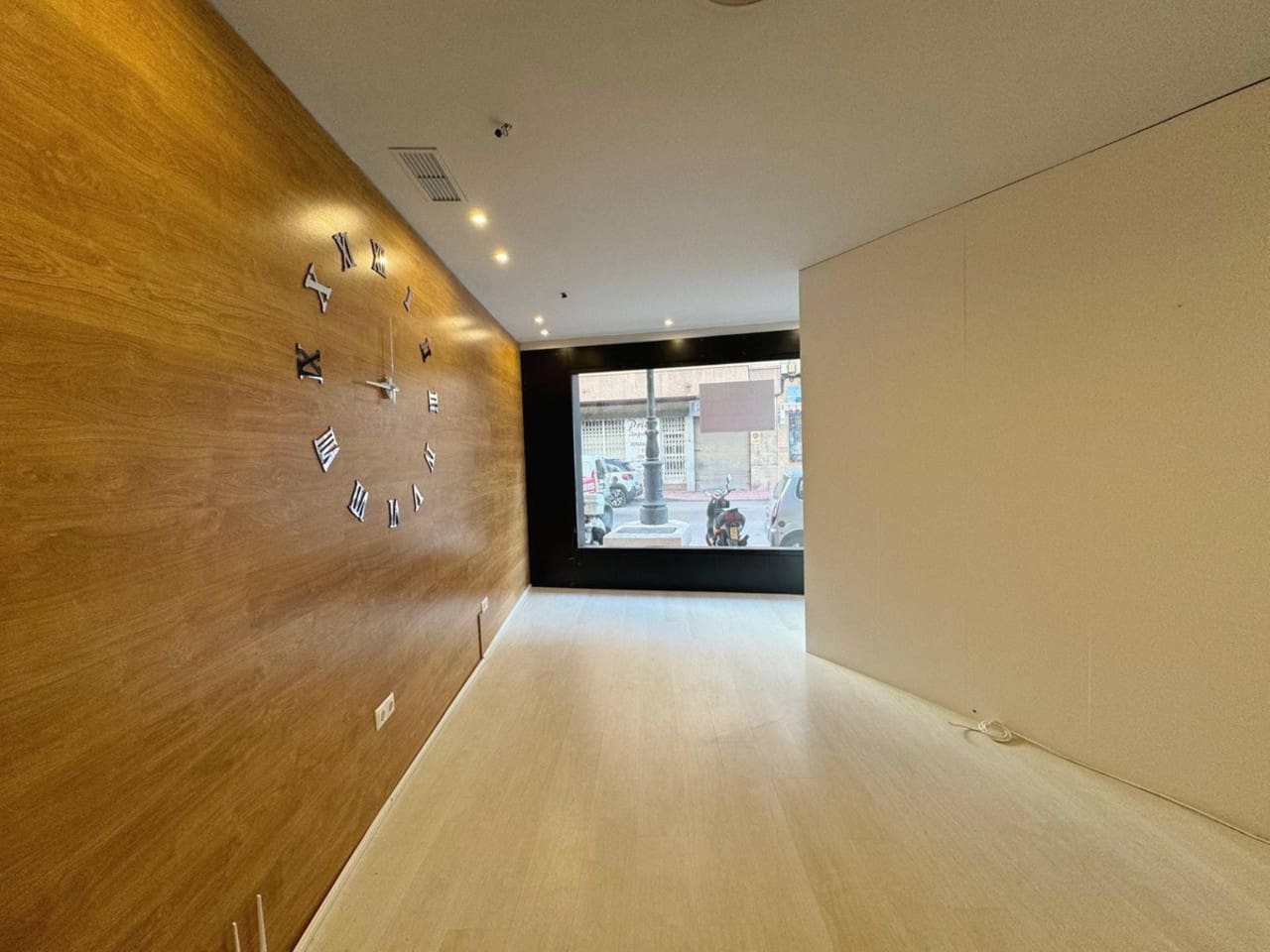 3 soverom Kommersiell til salgs i Guardamar del Segura - € 222 000 (Ref: 9176393)