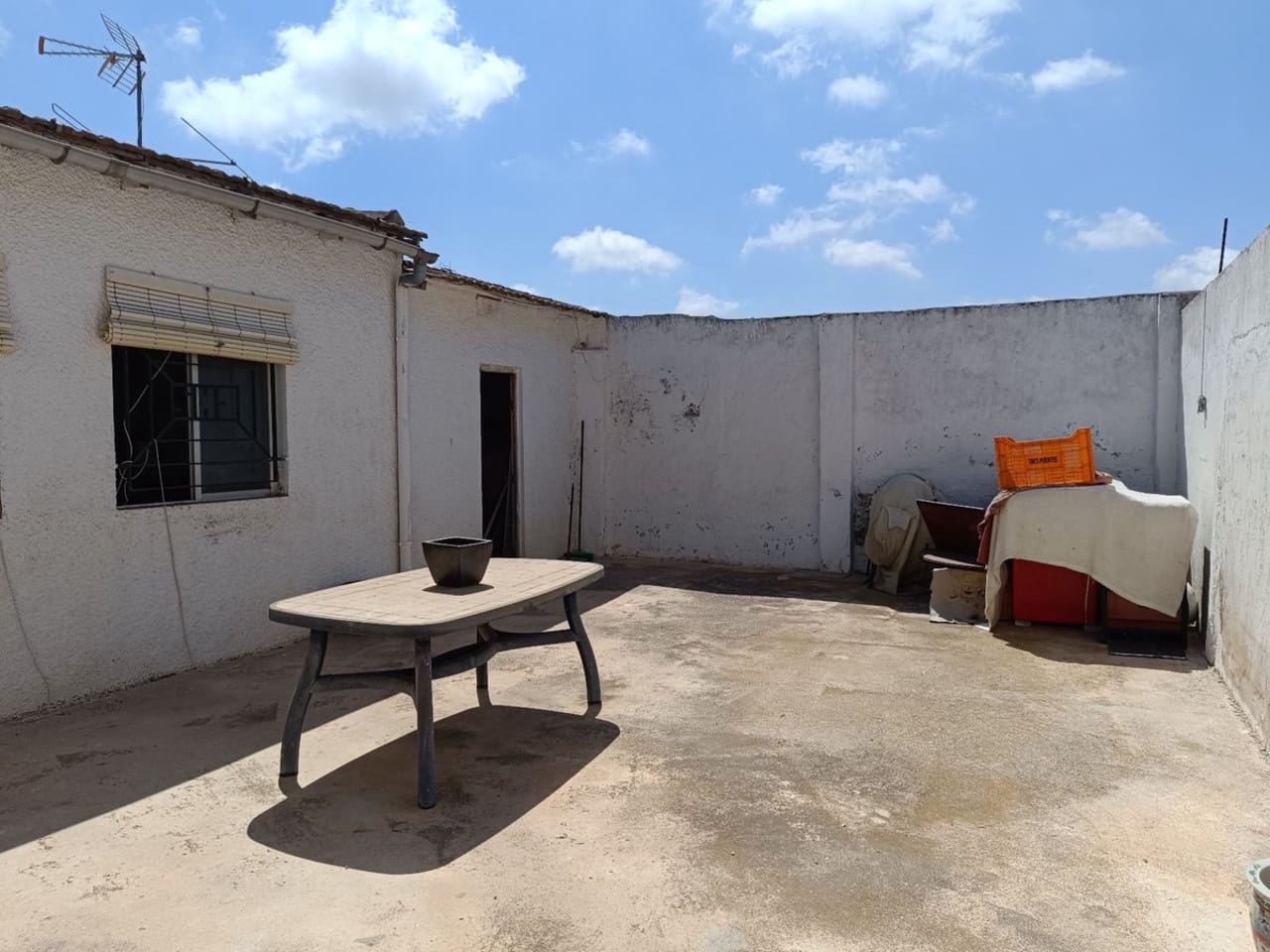 3 bedroom Villa for sale in Daya Vieja - € 220,000 (Ref: 9196115)