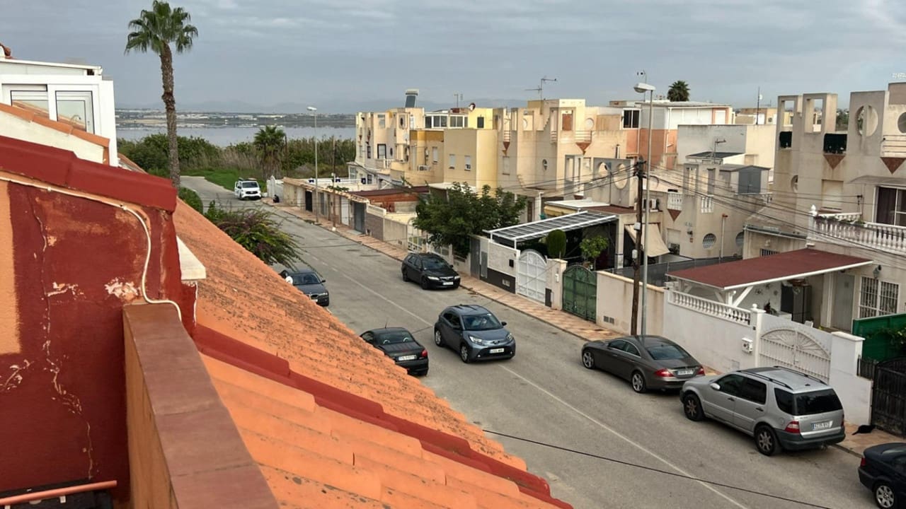 2 sypialnia Willa na sprzedaż w Torrevieja - 159 900 € (Ref: 9324859)