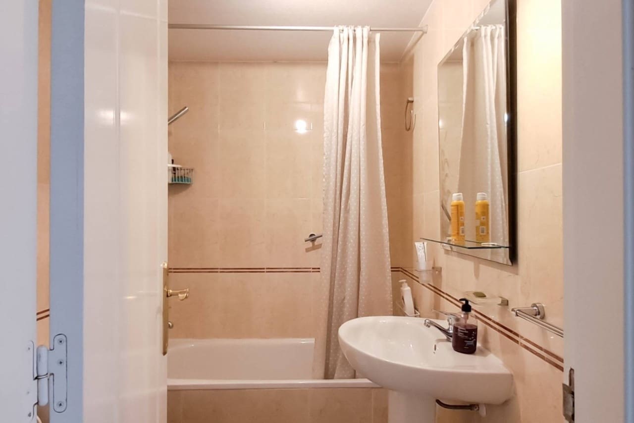 2 soverom Villa til salgs i Torrevieja med svømmebasseng - € 185 000 (Ref: 9325005)