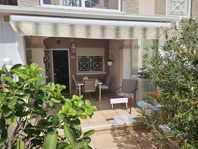 2 sypialnia Willa na sprzedaż w El Molino, Torrevieja z basenem - 185 000 € (Ref: 9325005)