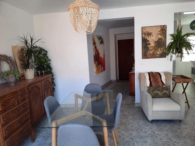 2 bedroom Apartment for sale in Centro Urbano, Dénia - € 172,000 (Ref: 9325010)