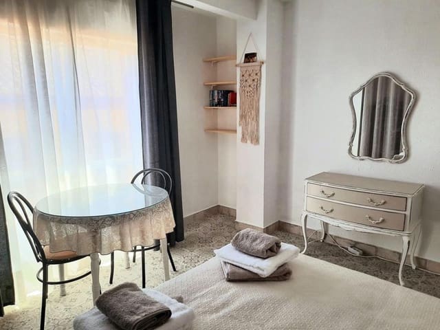 2 bedroom Apartment for sale in Centro Urbano, Dénia - € 172,000 (Ref: 9325010)