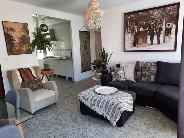 2 bedroom Apartment for sale in Centro Urbano, Dénia - € 172,000 (Ref: 9325010)