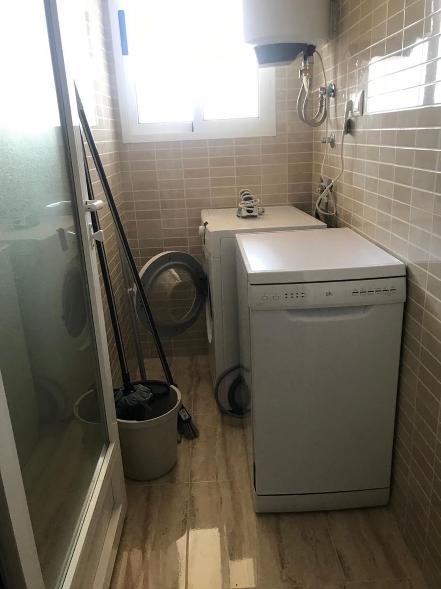 1 sovrum Lägenhet till salu i Benidorm - 189 000 € (Ref: 9325020)