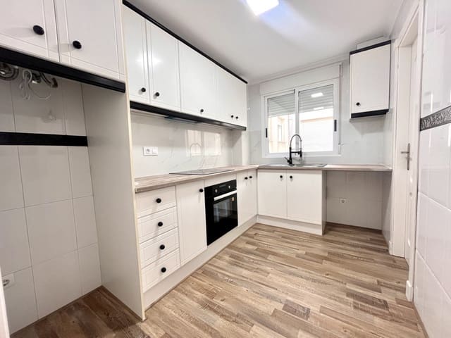 2 makuuhuone Huoneisto myytävänä paikassa San Miguel de Salinas - 165 000 € (Ref: 9325114)