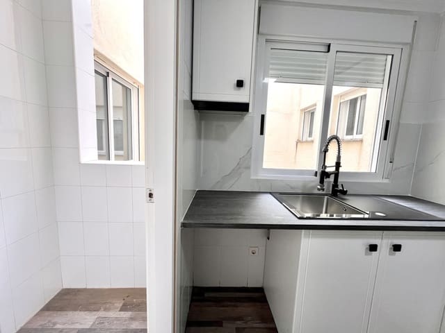 2 Zimmer Apartment zu verkaufen in San Miguel de Salinas - 165.000 € (Ref: 9325115)