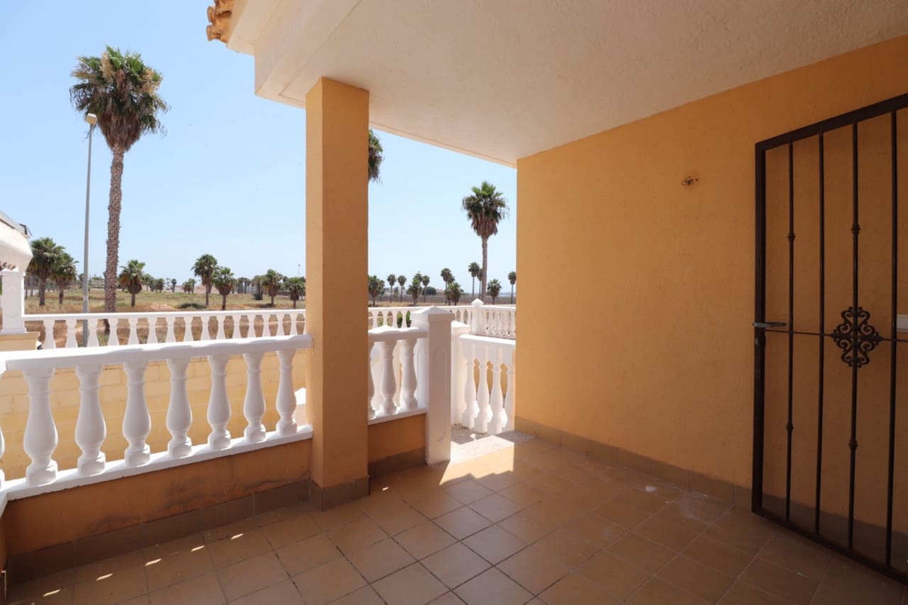 3 Zimmer Villa zu verkaufen in Ciudad Quesada mit Pool - 209.950 € (Ref: 9325131)