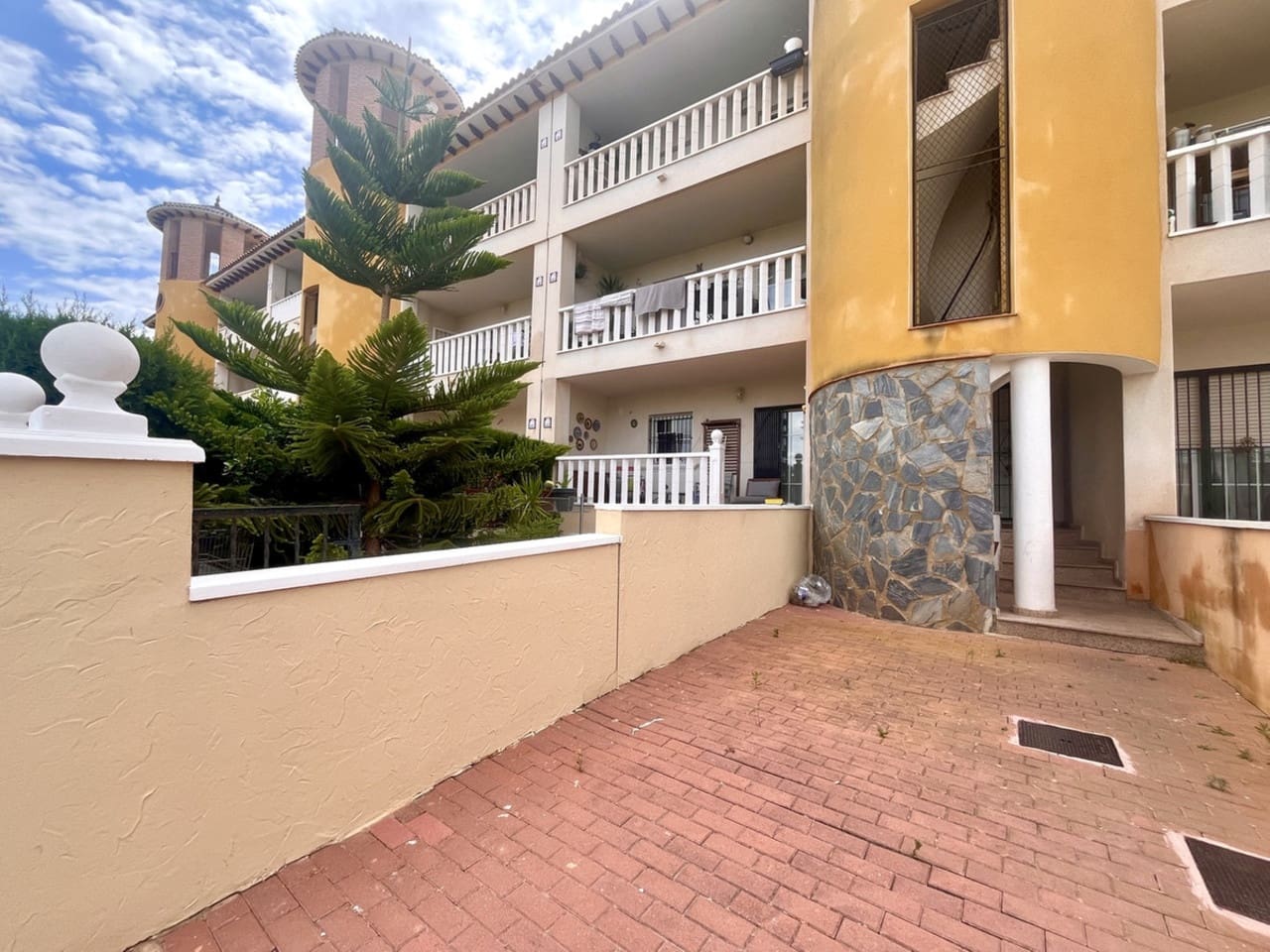 2 Zimmer Apartment zu verkaufen in La Zenia - 159.000 € (Ref: 9325136)