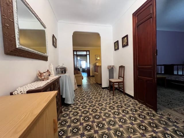 Chalet de 5 habitaciones en Pinoso en venta - 188.700 € (Ref: 9330456)