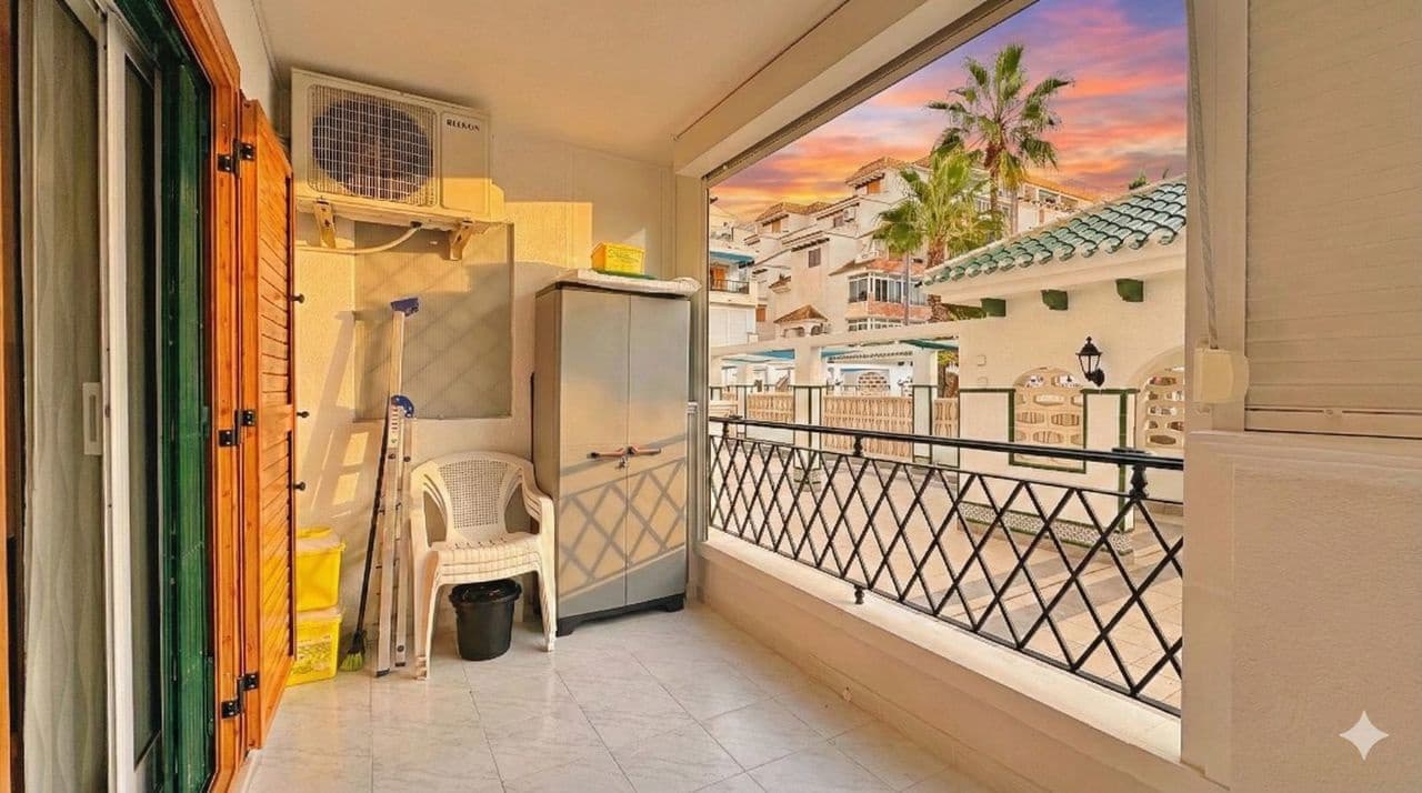 1 makuuhuone Huoneisto myytävänä paikassa Torrevieja - 187 900 € (Ref: 9330895)