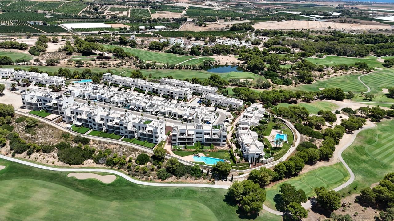 3 bedroom Penthouse for sale in Pinar de Campoverde with pool - € 420,000 (Ref: 9335397)
