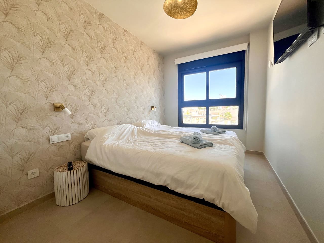 Ático de 3 habitaciones en Pilar de la Horadada en venta con piscina - 420.000 € (Ref: 9335398)