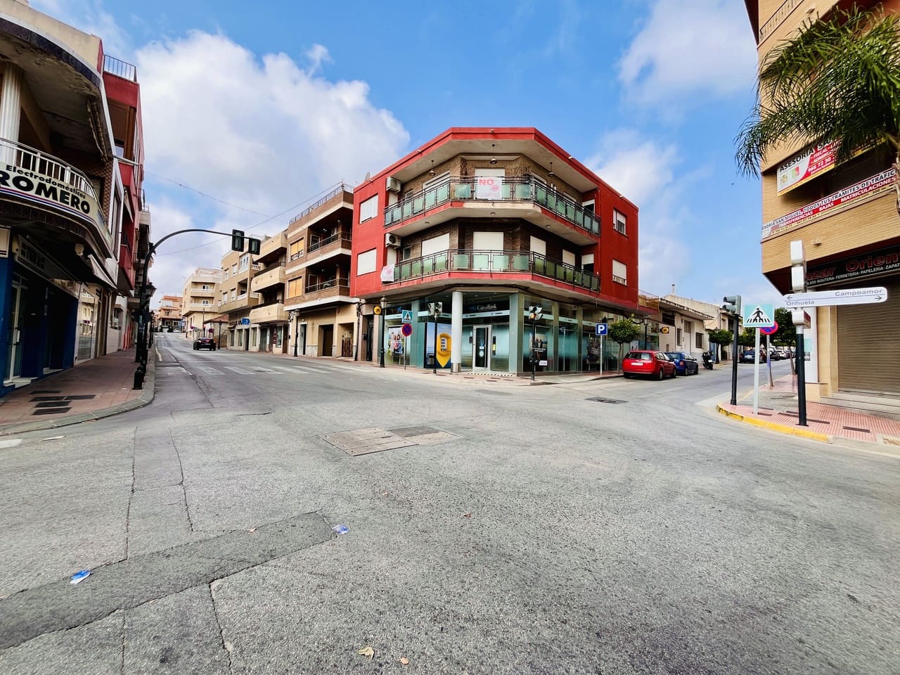 5 bedroom Commercial for sale in San Miguel de Salinas - € 299,000 (Ref: 9335414)