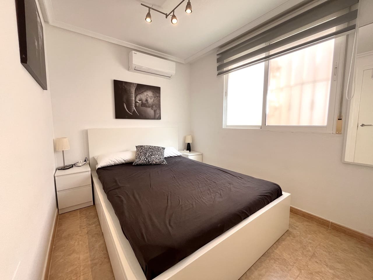 2 soveværelse Byhus til salg i Torrevieja med garage - € 254.000 (Ref: 9335420)