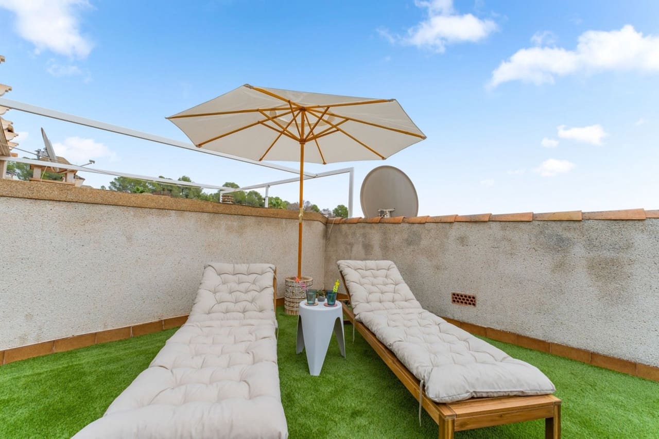 2 camera da letto Villa in vendita in Villamartin con piscina - 197.000 € (Rif: 9335569)