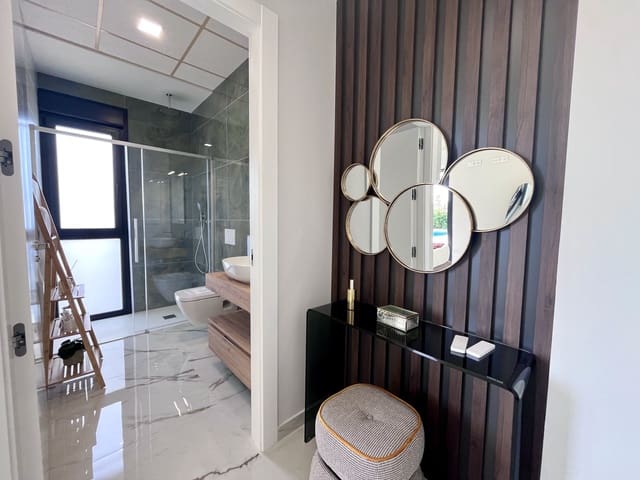 3 chambre Villa/Maison à vendre à Ciudad Quesada, Rojales avec piscine - 496 000 € (Ref: 9336911)